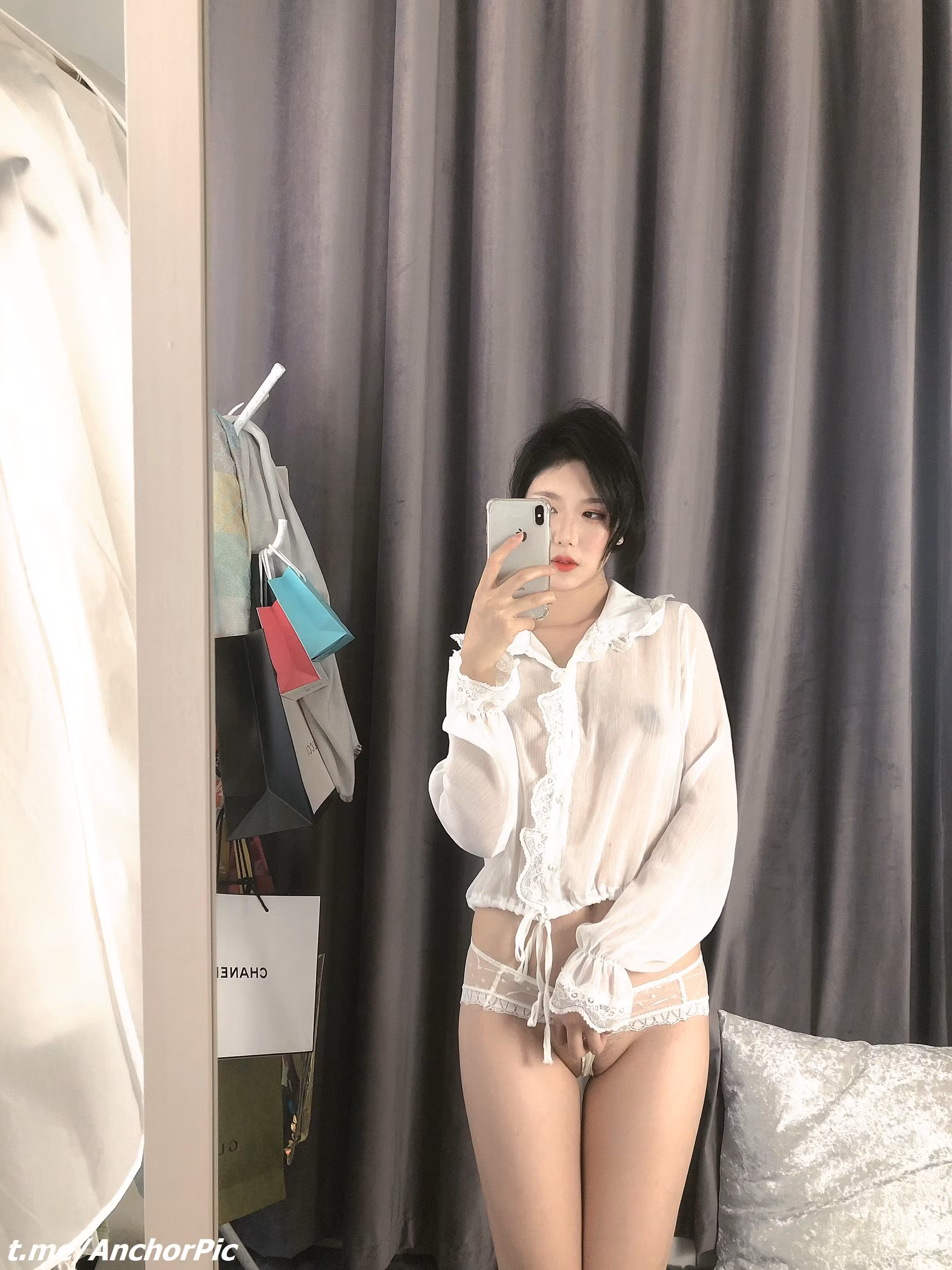 利世 白色内衣御姐私房摄影
