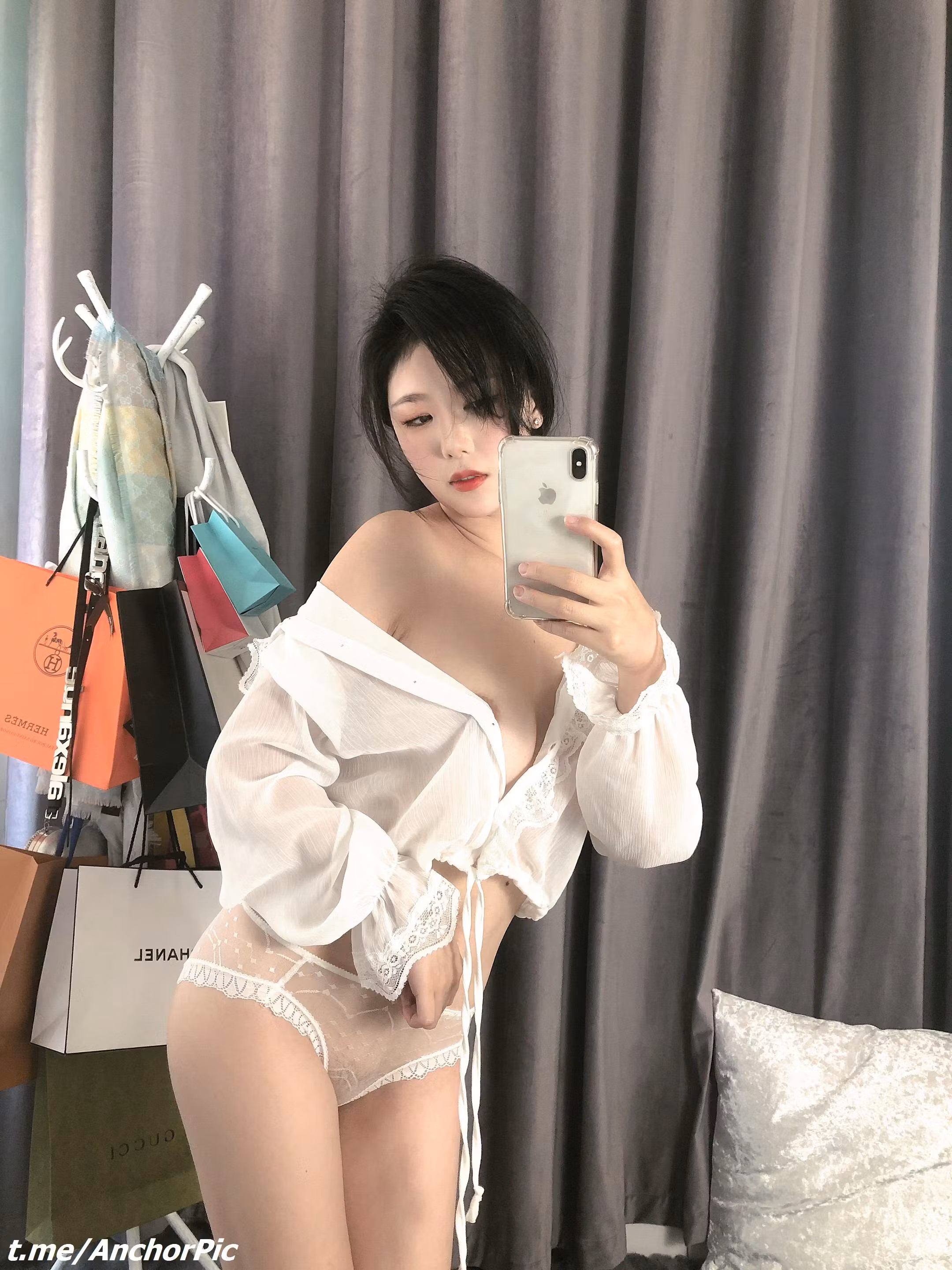 高冷暖调现代私房布景 抖娘利世