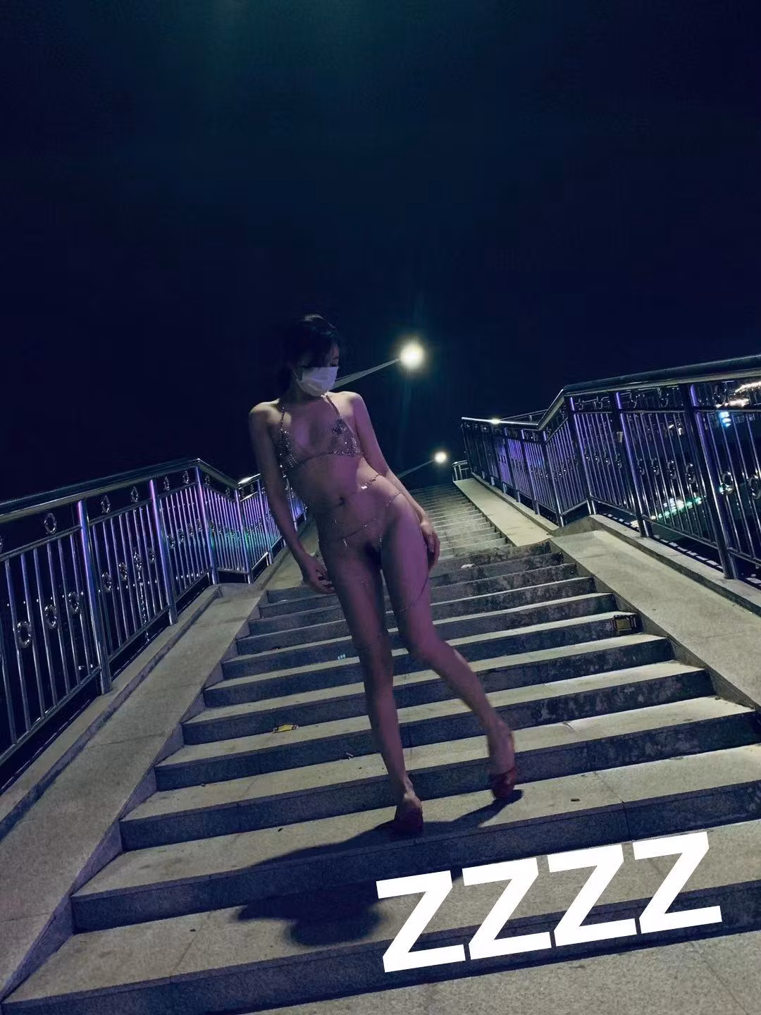 广州情侣 ZZZZ 系列全裸无圣光性感写真