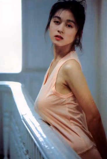 带有独特日本熟女反差魅惑的玉足全裸照