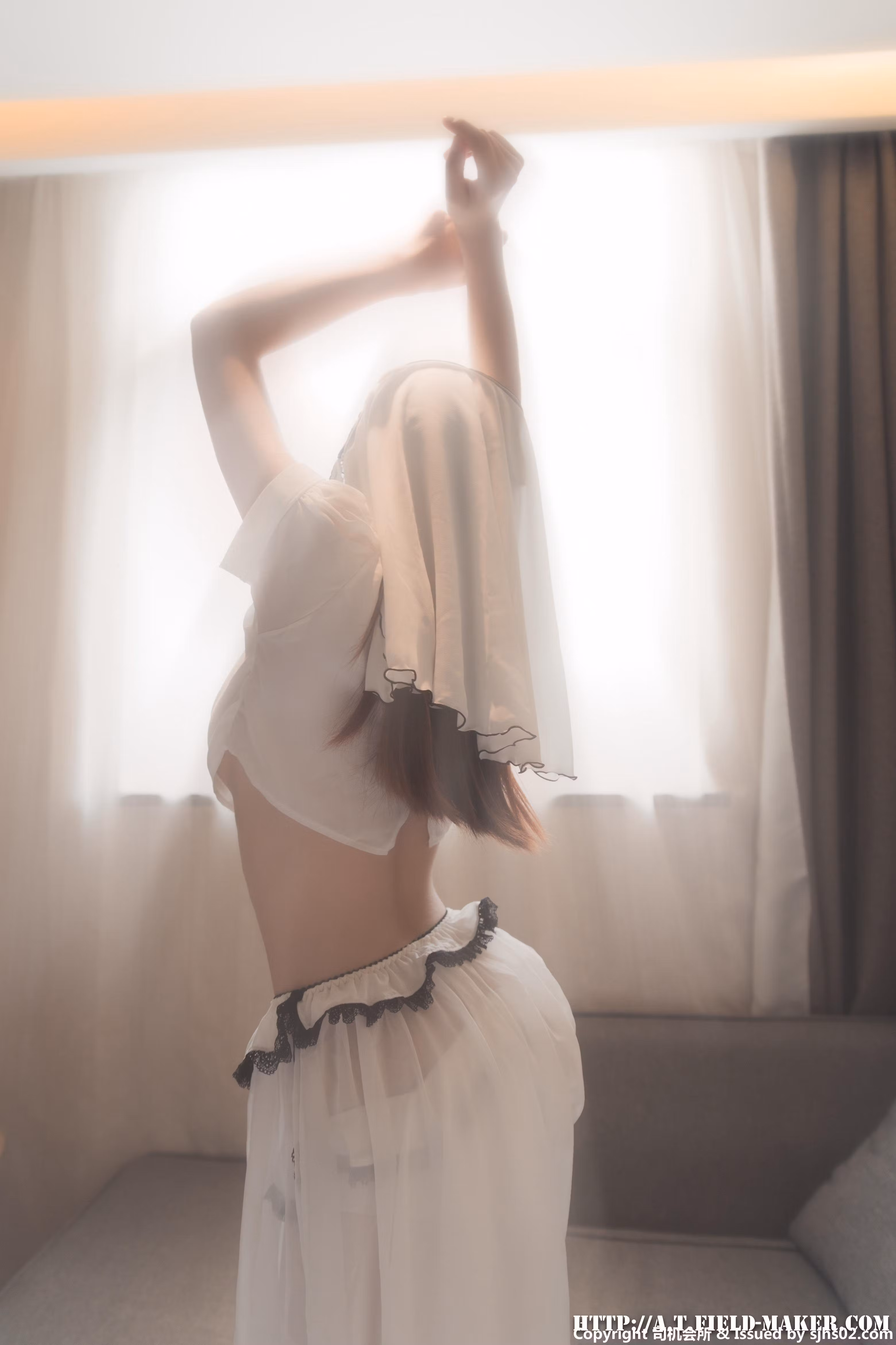 司机会所系列白修女全裸大尺度私房写真
