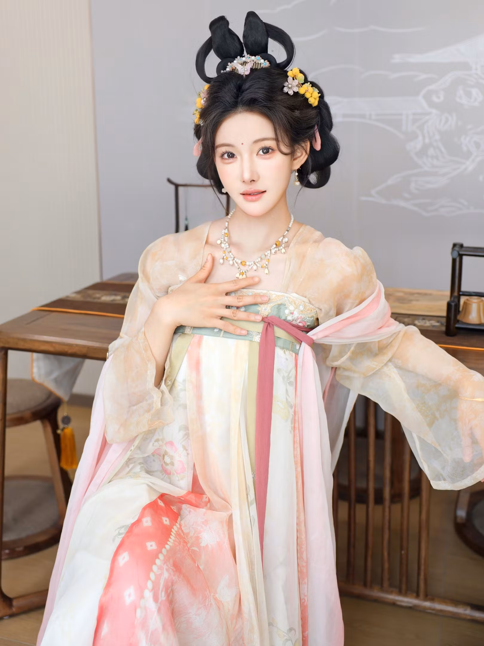 极品粉嫩大xiong美胸 112P室内超清福利图集