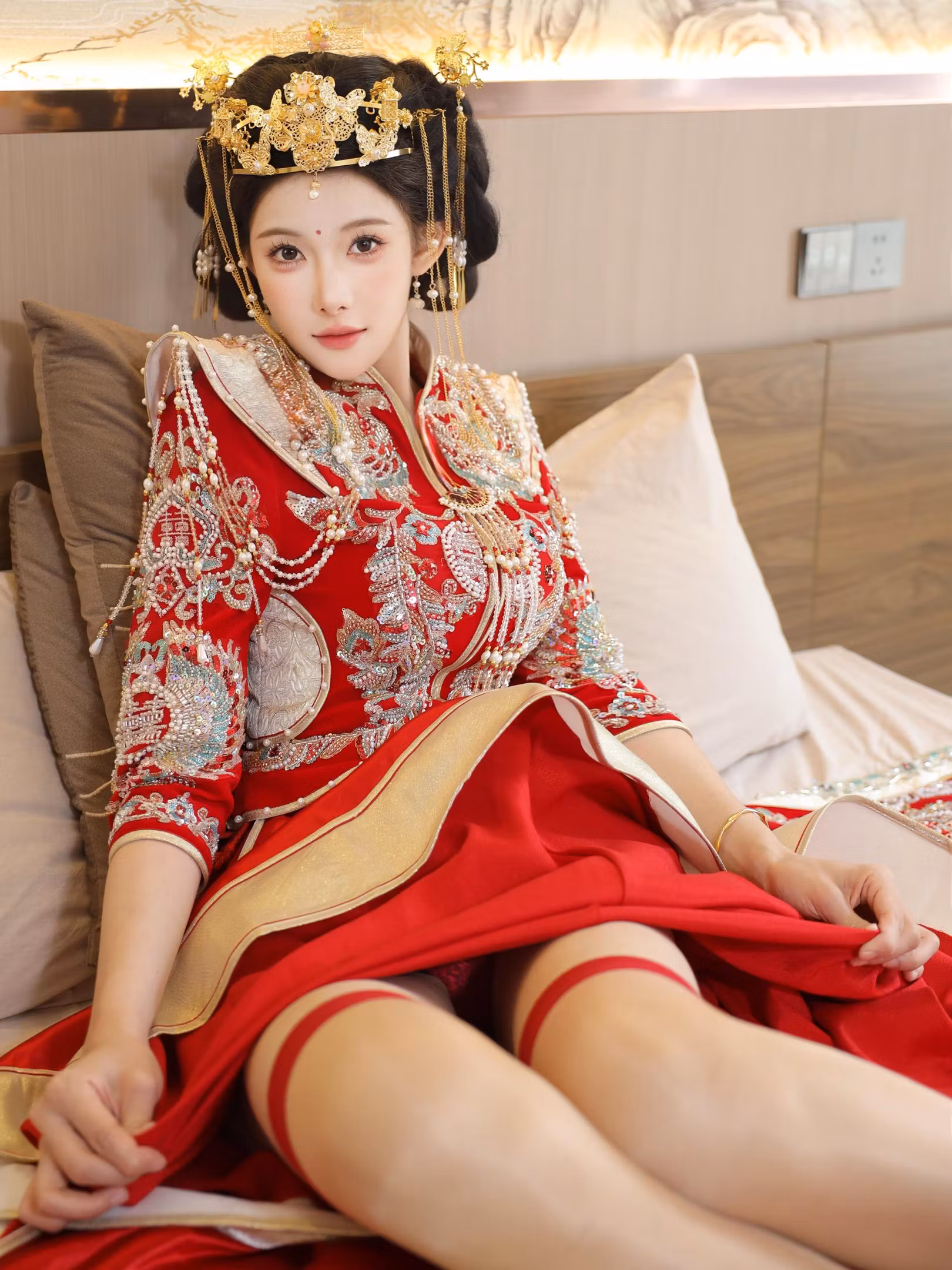 梨霜儿系列秀禾服新娘全裸大尺度私房写真