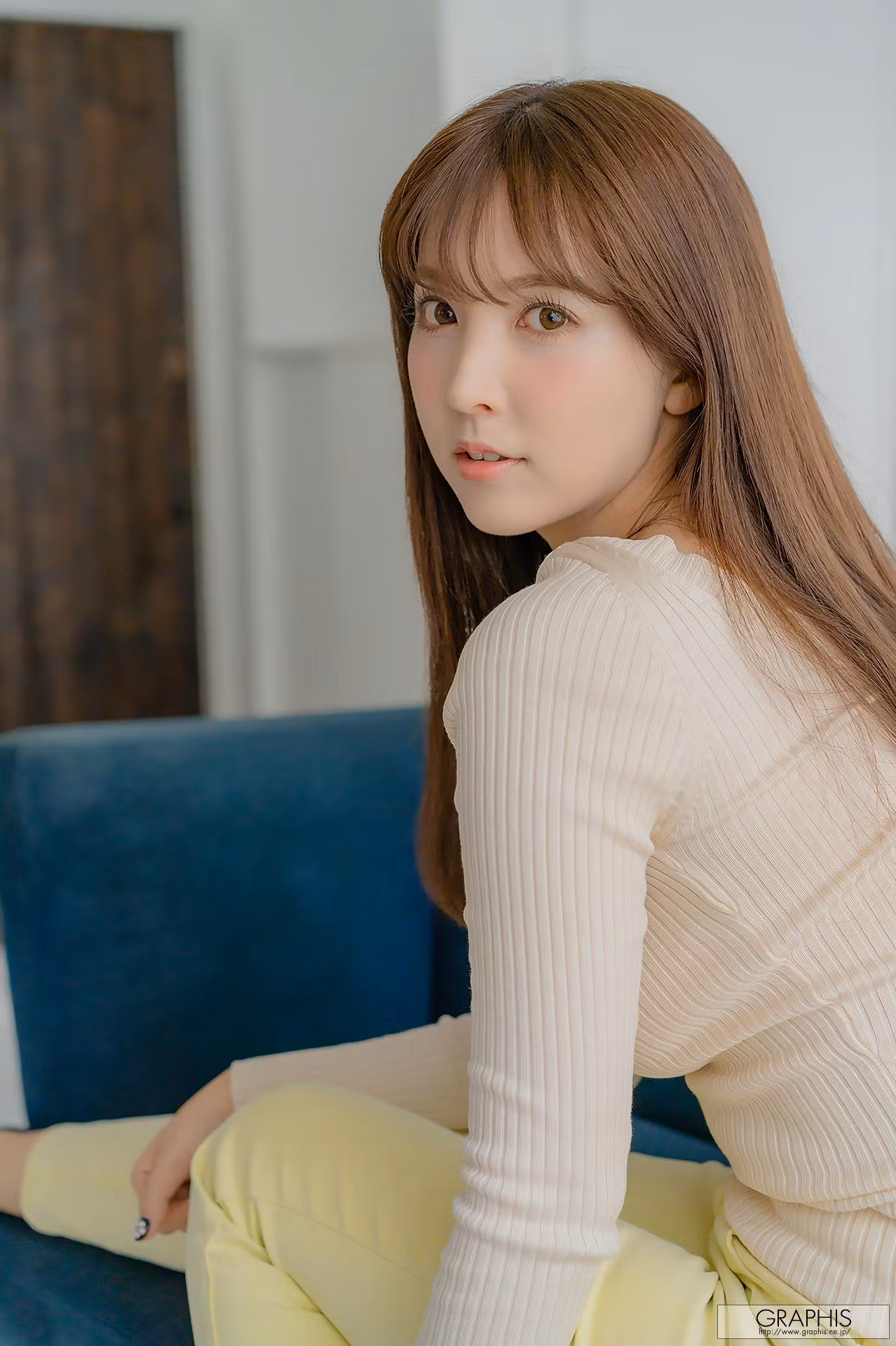 GRAPHIS系列三上悠亚Yua Mikami全裸大尺度私房写真