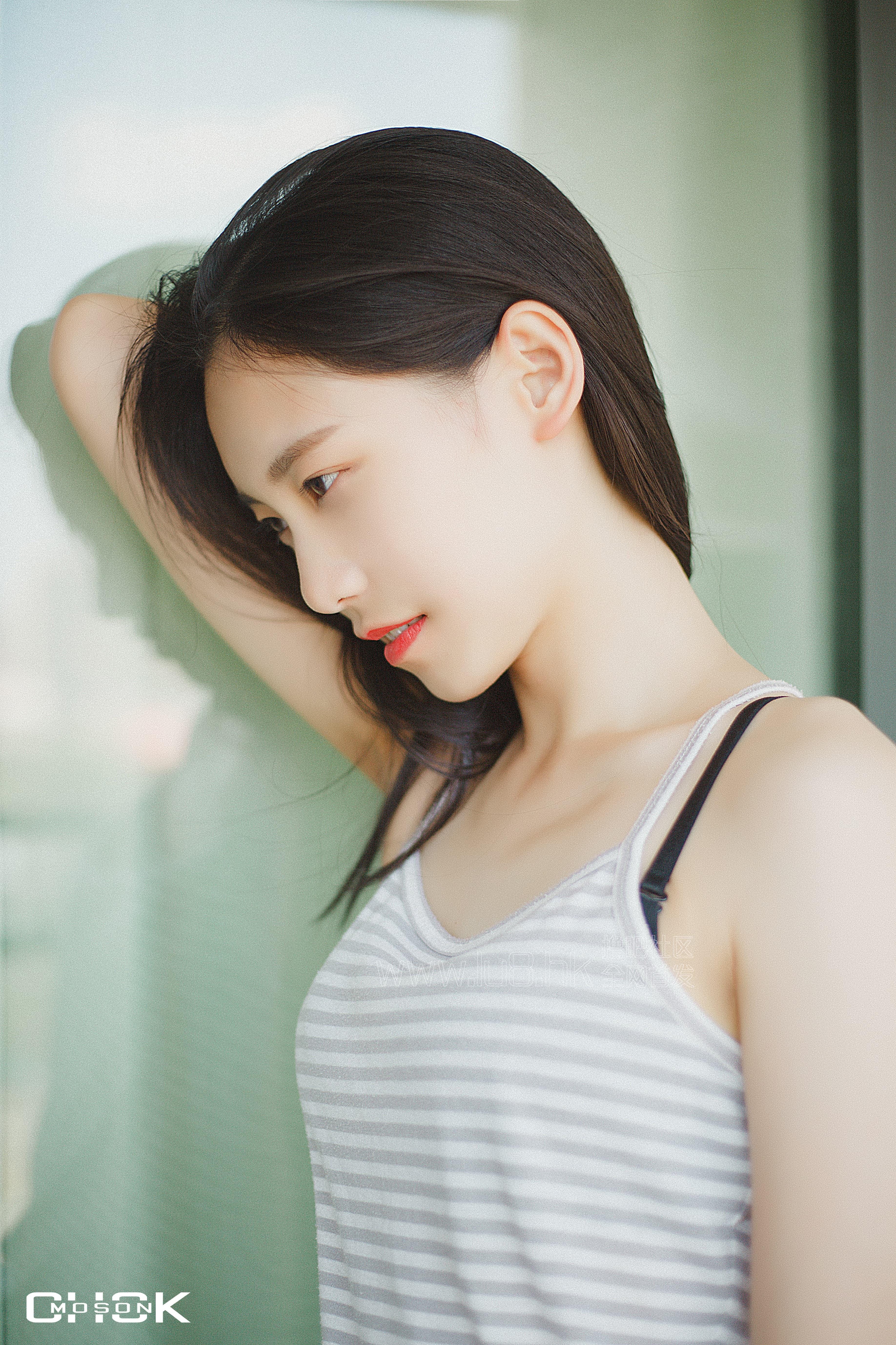 居家休闲服饰姿势展现性感诱惑纯欲反差