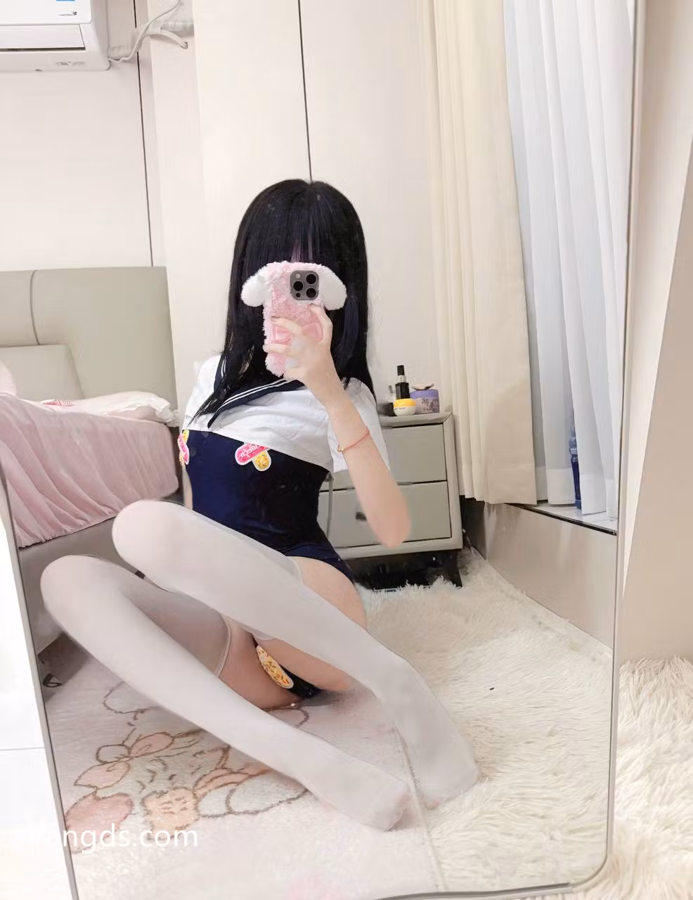 小甜泪高清图片与视频