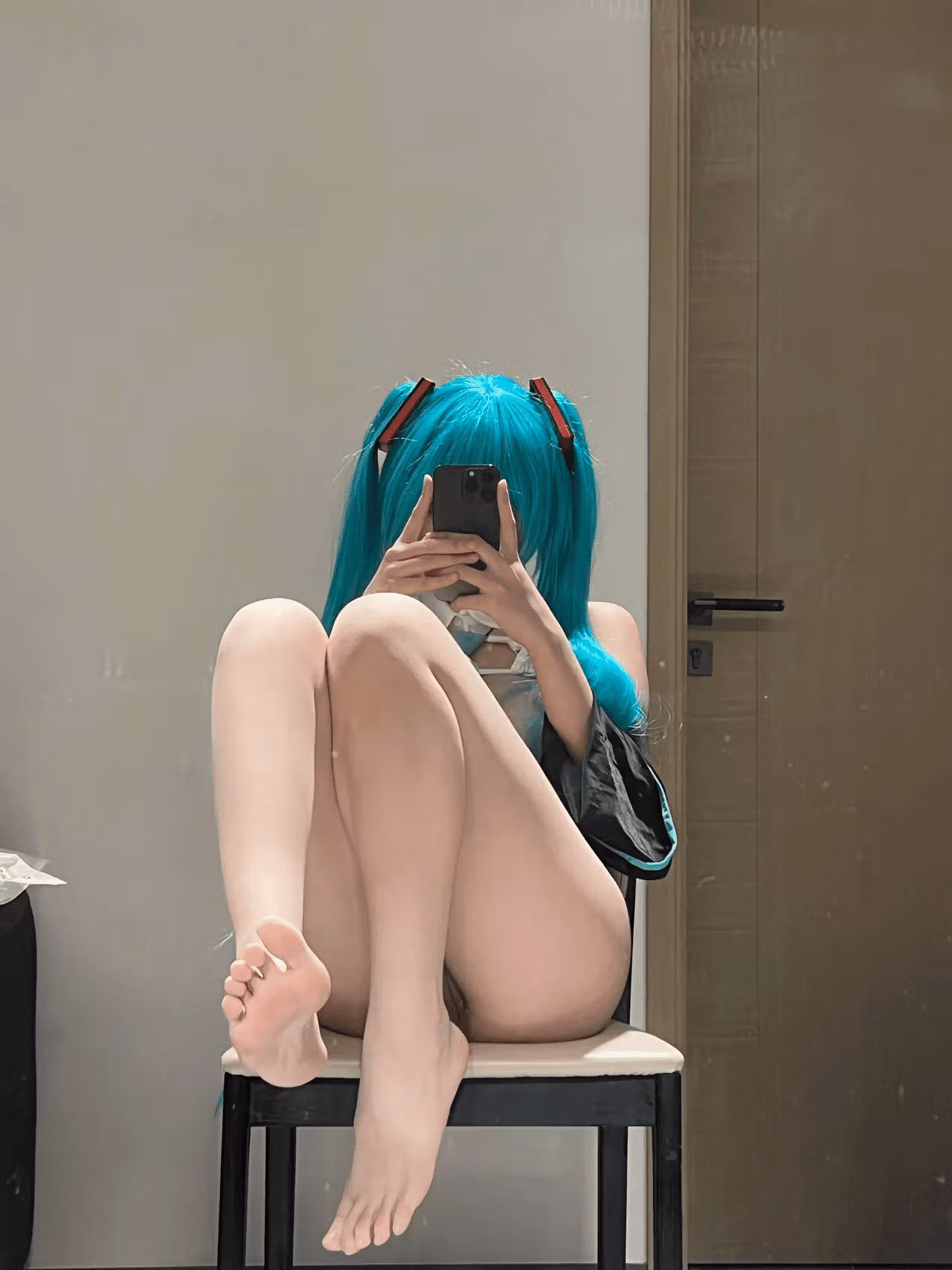 悠宝三岁初音未来情趣装自拍特写