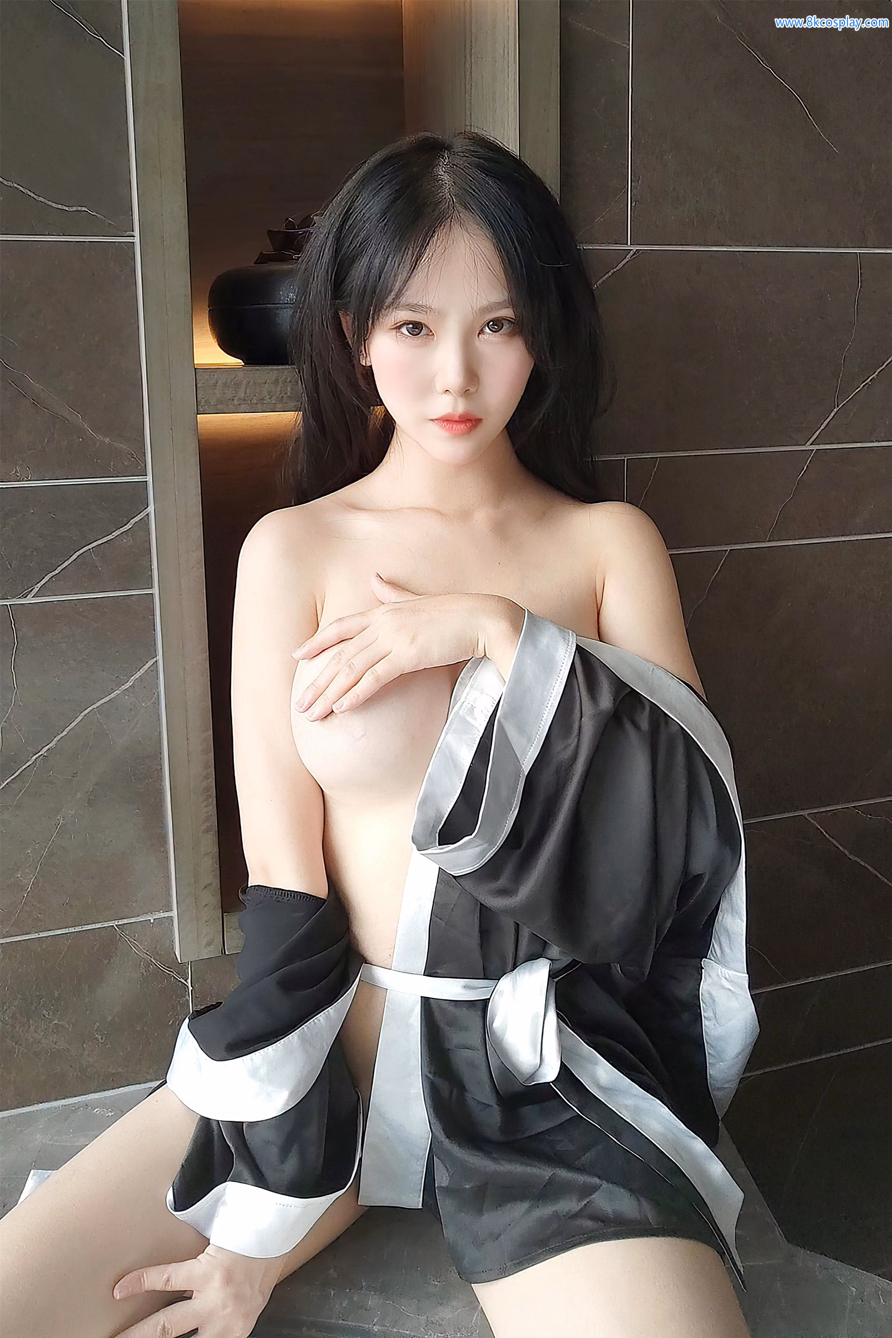 [抖娘利世] [性感/私房写真] 深夜浴室私房图集 [22P]-软桃社