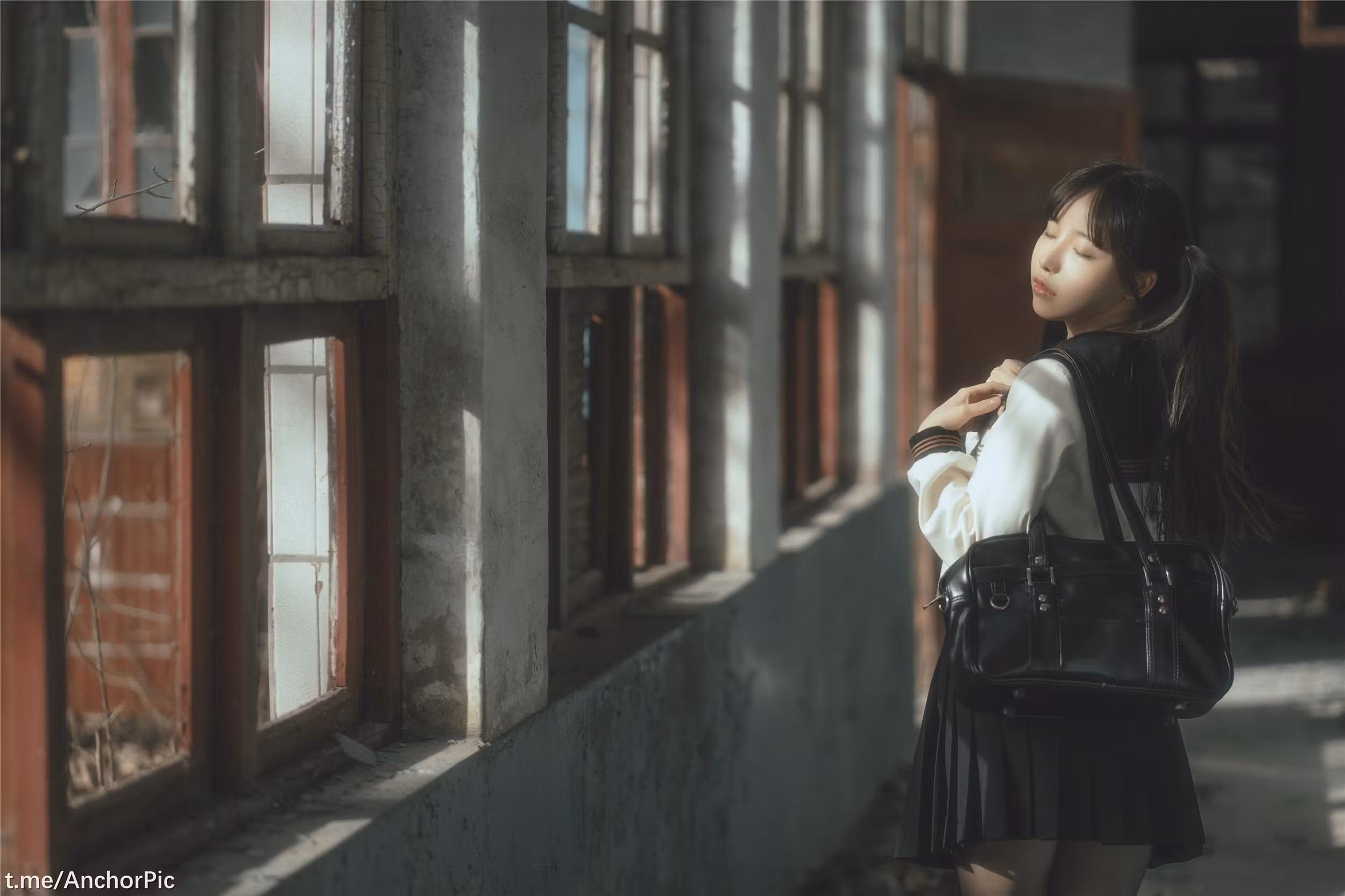 [六味帝皇酱] 幼稚园随拍 完整套图预览