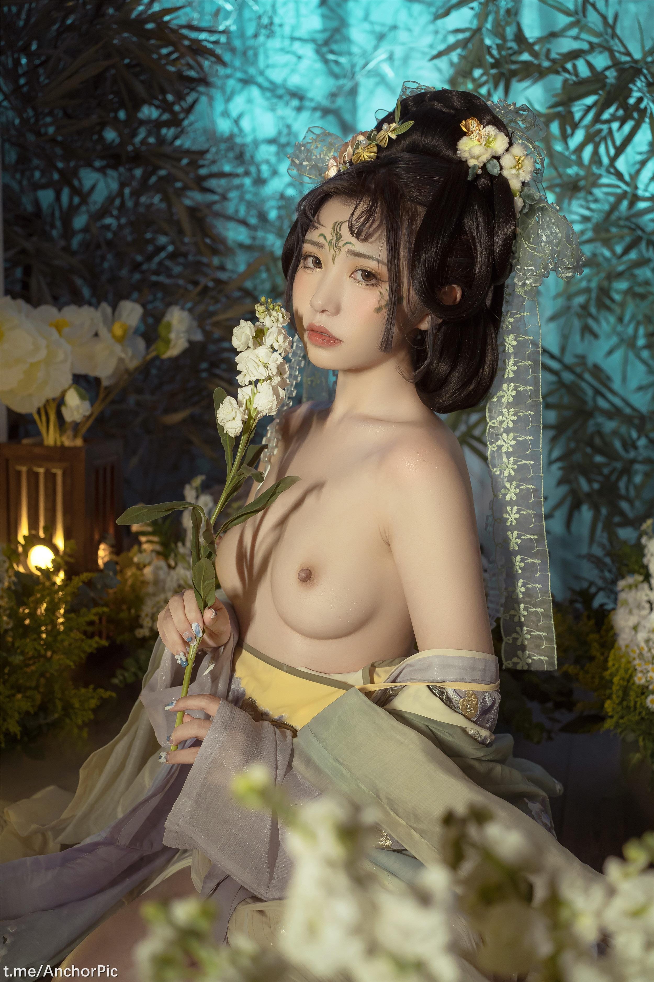 [MiaoXiaoji] [Hanfu/Ancient Style] Huanxi Sand Dragon Boat Festival Cosplay Photoset [98P]